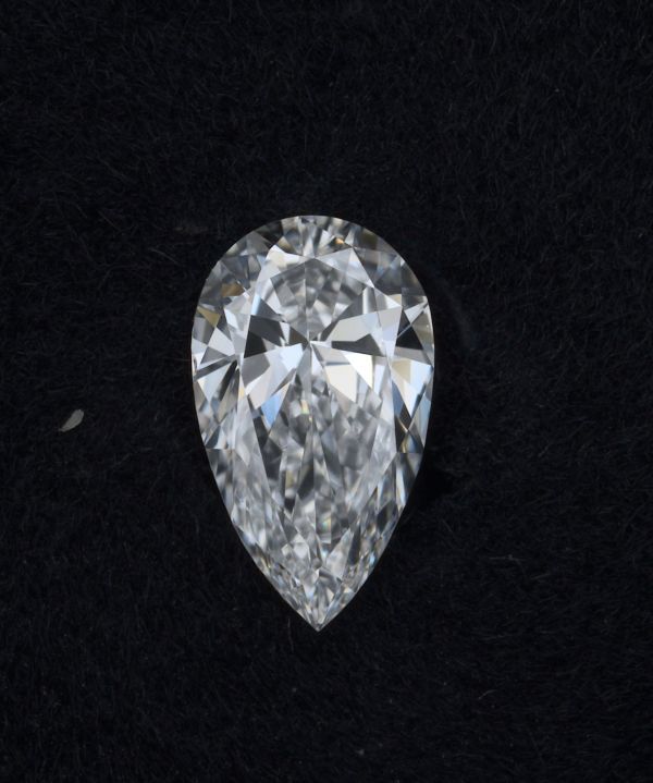 Pear Lab-Grown Diamond image