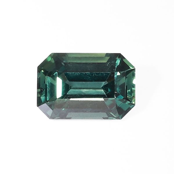 Emerald Gemstone image