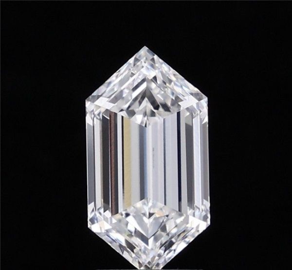 Hexagonal Lab-Grown Diamond image