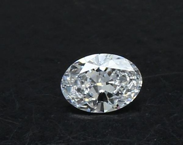 Oval Diamond image