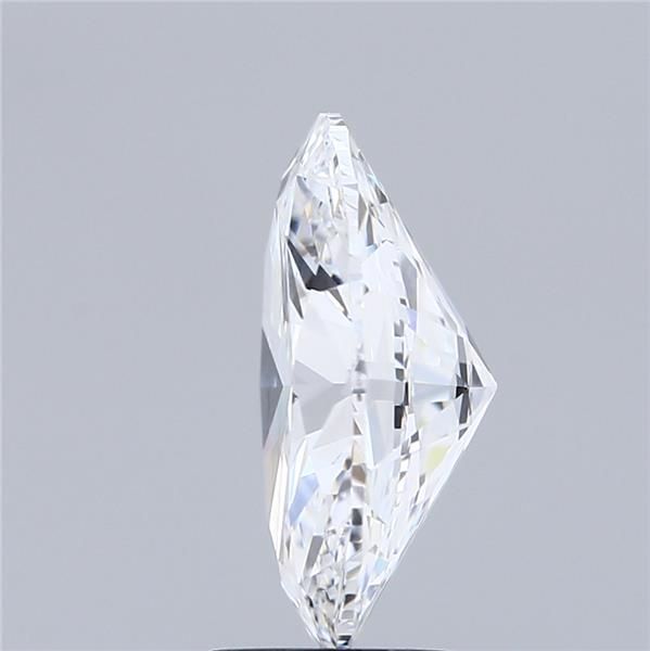Oval Lab-Grown Diamond image