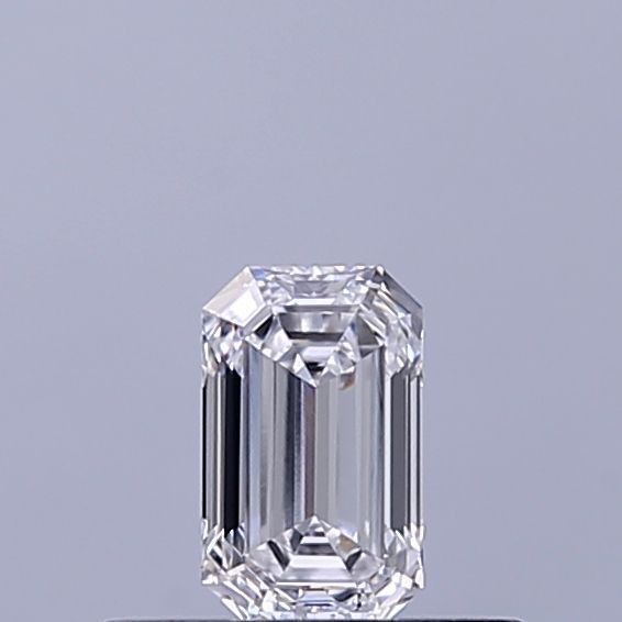 Emerald Lab-Grown Diamond image