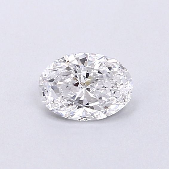 Oval Lab-Grown Diamond image