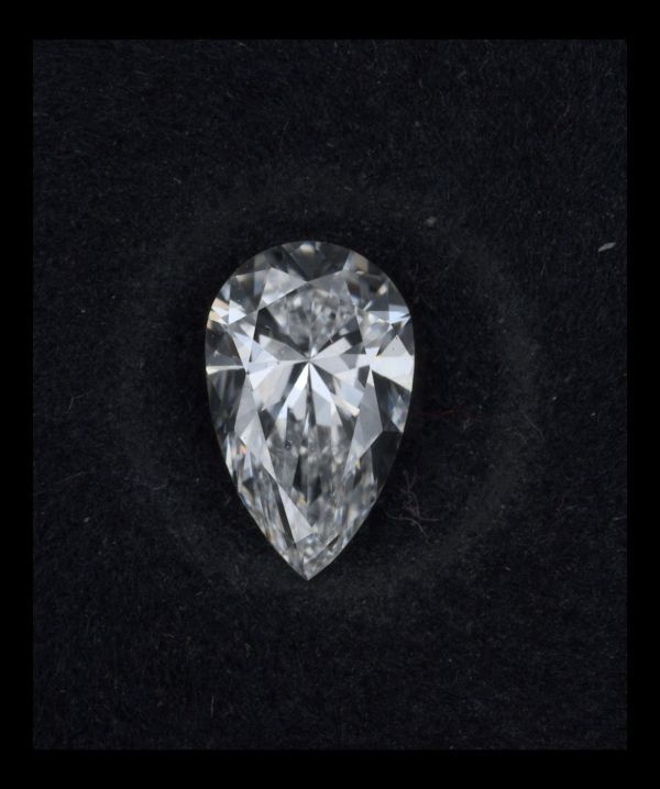 Pear Lab-Grown Diamond image