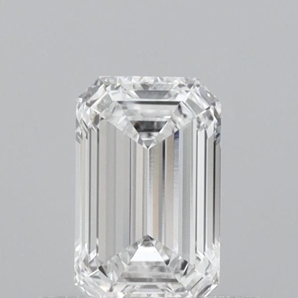 Emerald Lab-Grown Diamond image