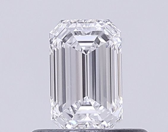 Emerald Lab-Grown Diamond image