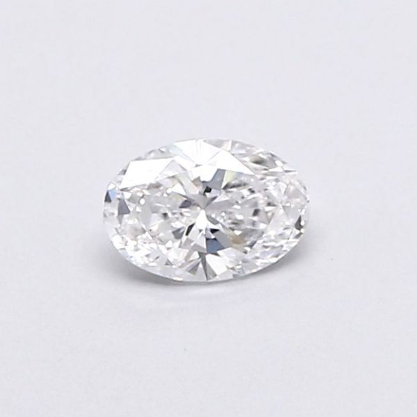 Oval Lab-Grown Diamond image