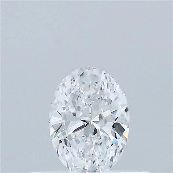 Oval Lab-Grown Diamond image