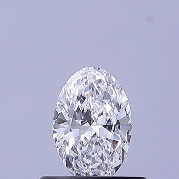 Oval Lab-Grown Diamond image