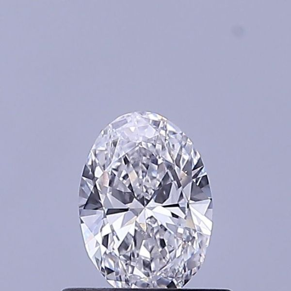 Oval Lab-Grown Diamond image