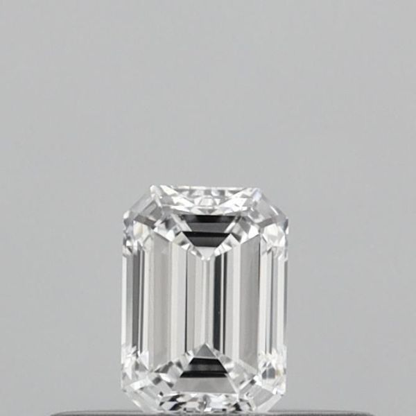 Emerald Lab-Grown Diamond image