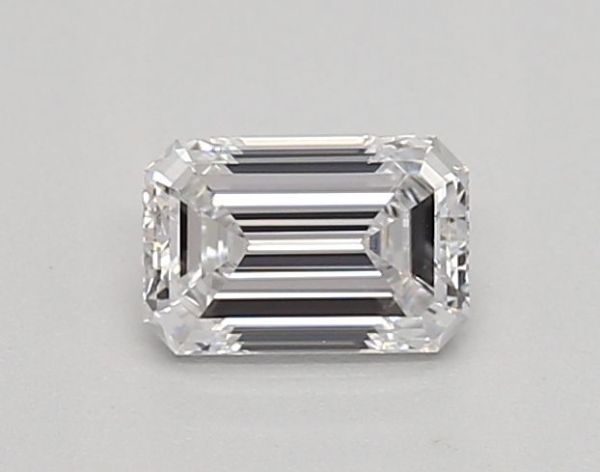 Emerald Lab-Grown Diamond image