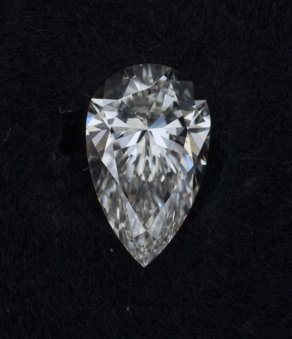 Pear Lab-Grown Diamond image