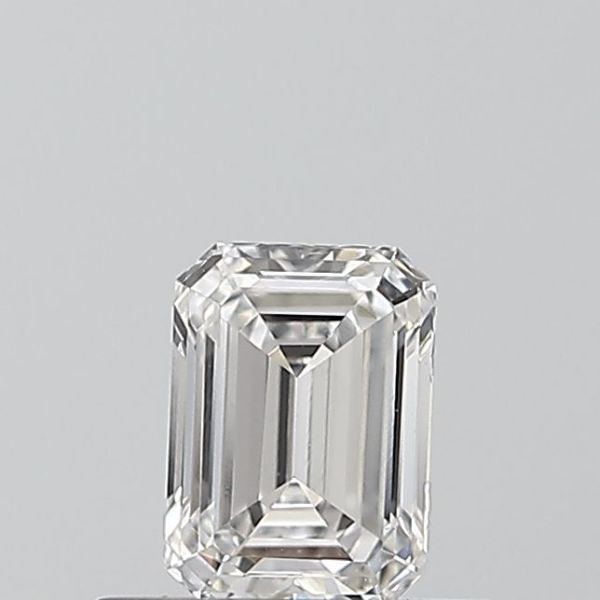 Emerald Lab-Grown Diamond image