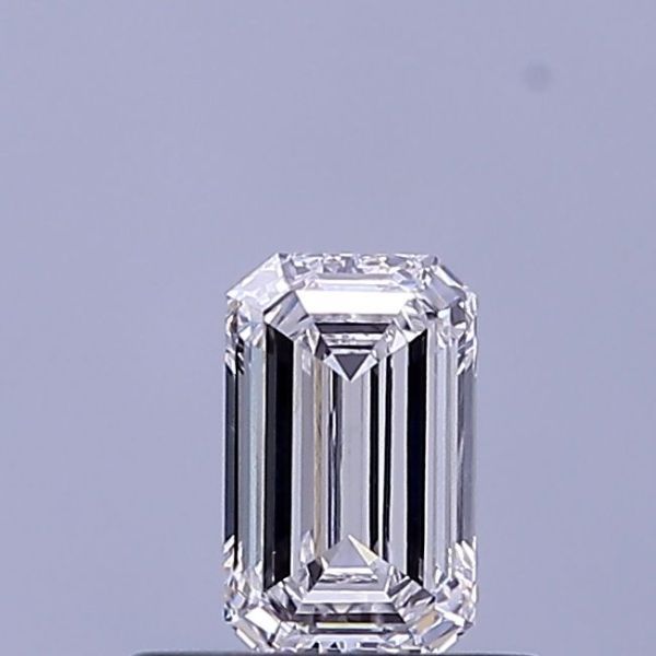 Emerald Lab-Grown Diamond image