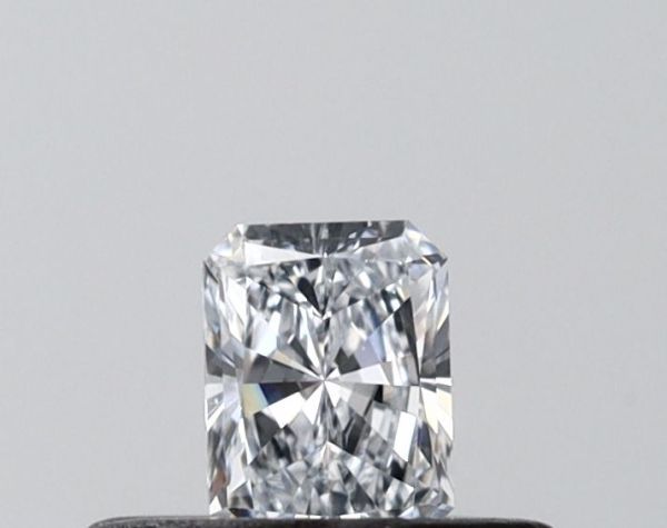 Radiant Lab-Grown Diamond image