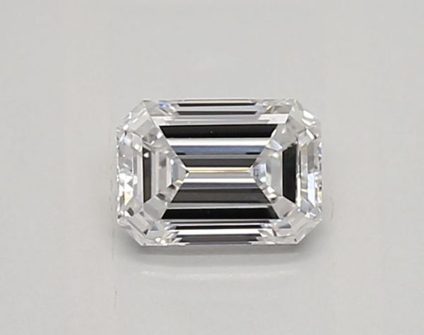 Emerald Lab-Grown Diamond image