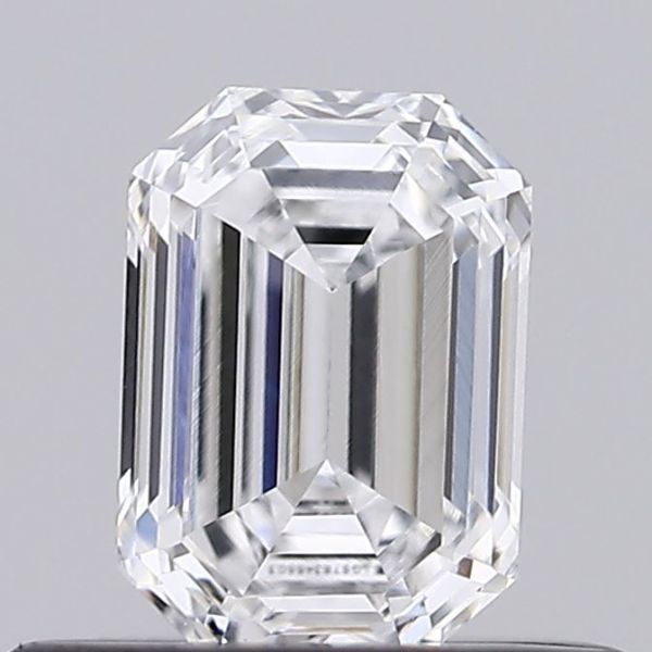Emerald Lab-Grown Diamond image