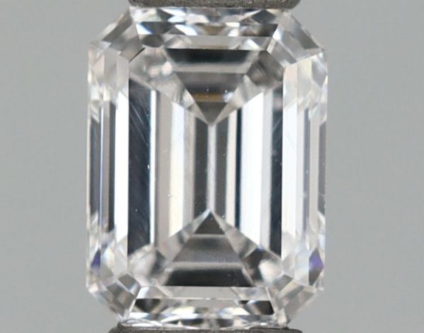 Emerald Lab-Grown Diamond image