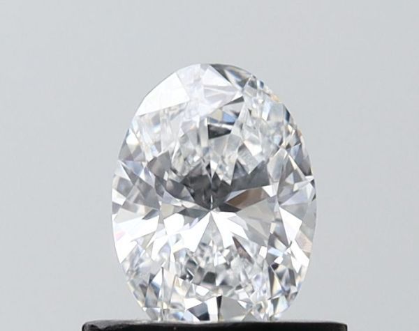 Oval Lab-Grown Diamond image