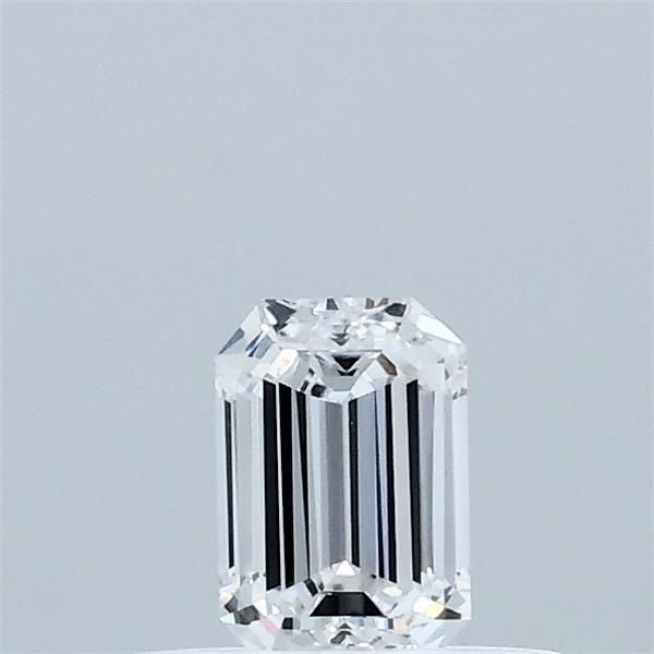 Emerald Lab-Grown Diamond image