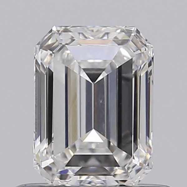 Emerald Lab-Grown Diamond image