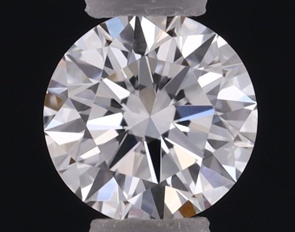 Round Lab-Grown Diamond image