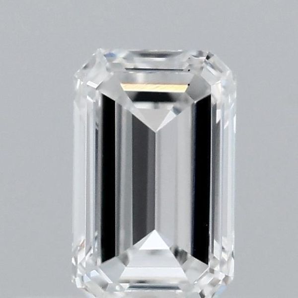 Emerald Lab-Grown Diamond image