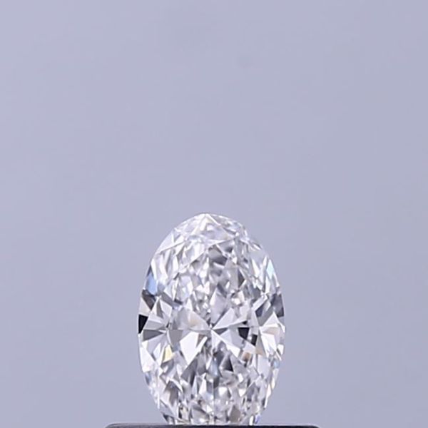 Oval Lab-Grown Diamond image