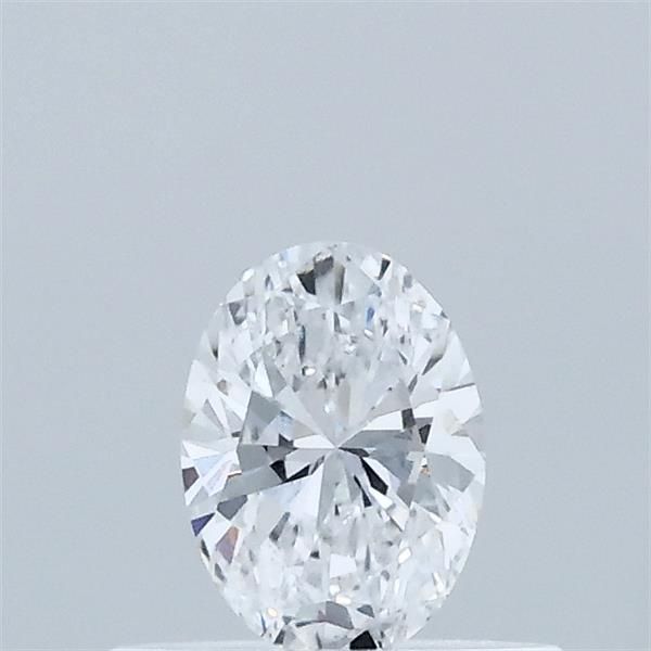 Oval Lab-Grown Diamond image
