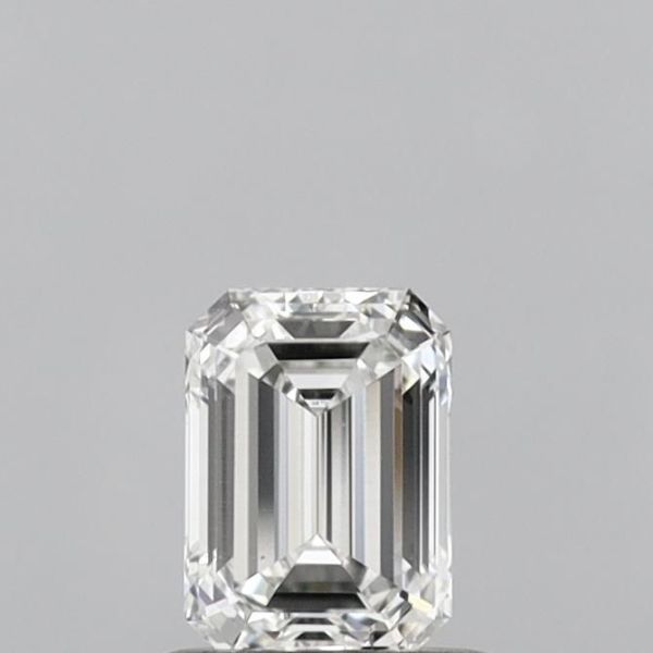 Emerald Lab-Grown Diamond image