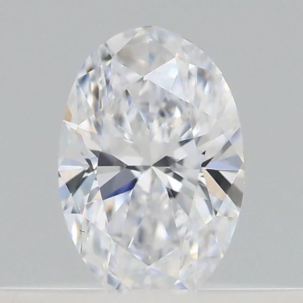 Oval Lab-Grown Diamond image