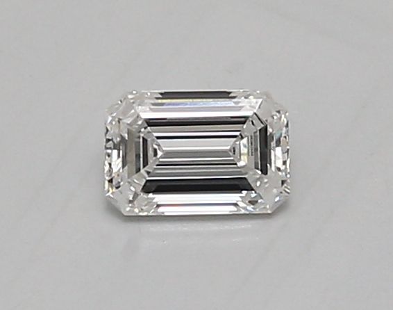 Emerald Lab-Grown Diamond image