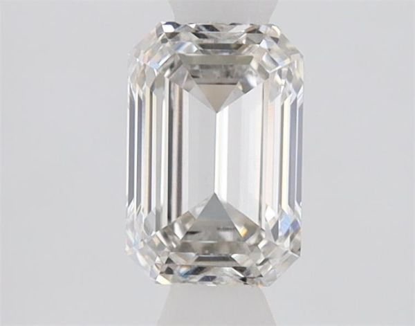 Emerald Lab-Grown Diamond image