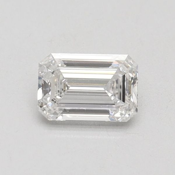 Emerald Lab-Grown Diamond image