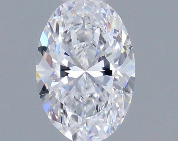 Oval Lab-Grown Diamond image