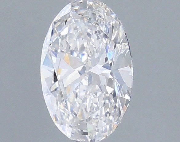 Oval Lab-Grown Diamond image