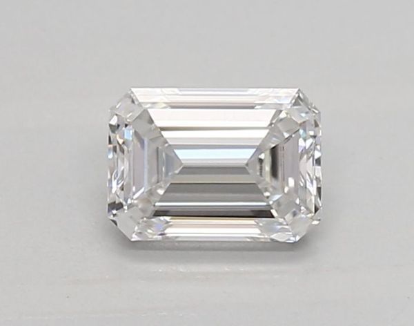 Emerald Lab-Grown Diamond image