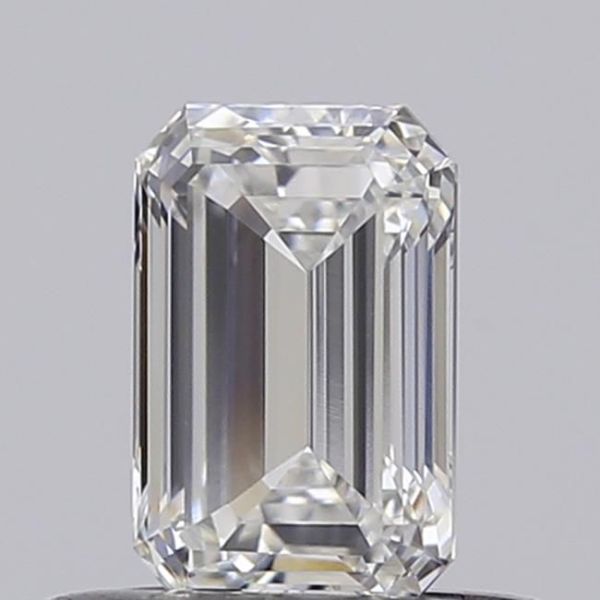 Emerald Lab-Grown Diamond image