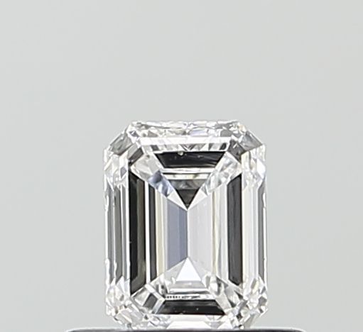 Emerald Lab-Grown Diamond image
