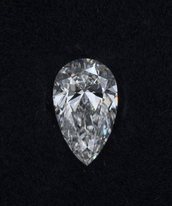 Pear Lab-Grown Diamond image