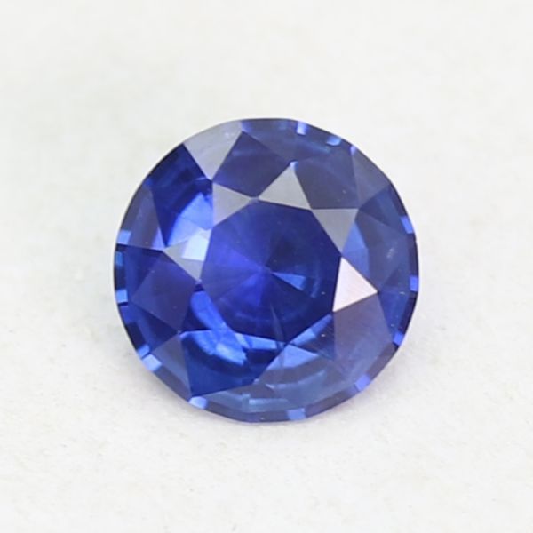Round Gemstone image