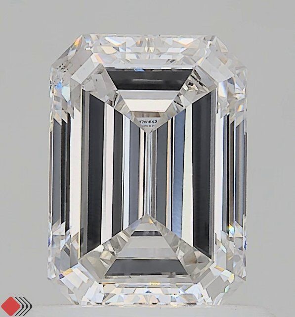 Emerald Lab-Grown Diamond image