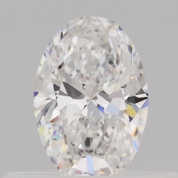 Oval Lab-Grown Diamond image