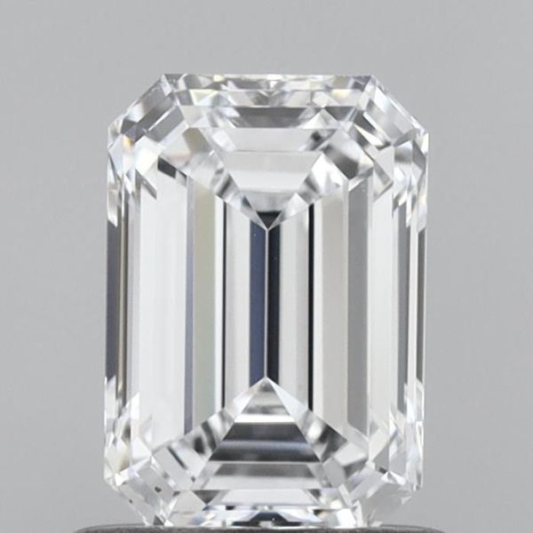 Emerald Lab-Grown Diamond image