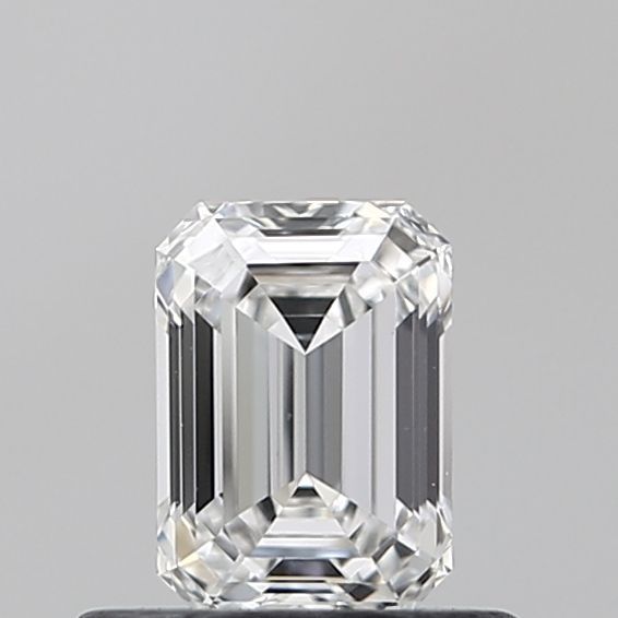 Emerald Lab-Grown Diamond image