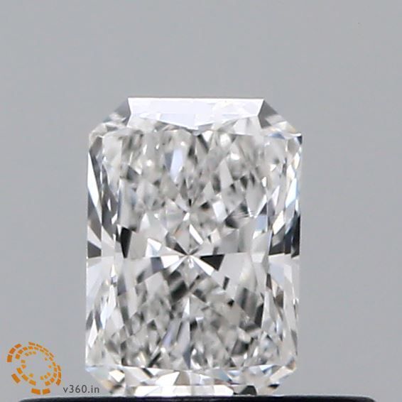 Radiant Lab-Grown Diamond image