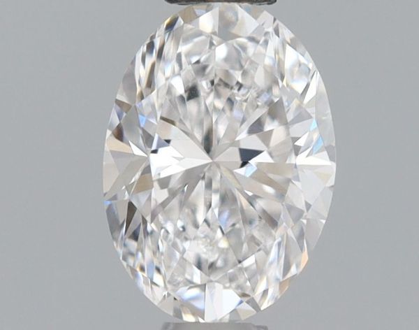 Oval Lab-Grown Diamond image