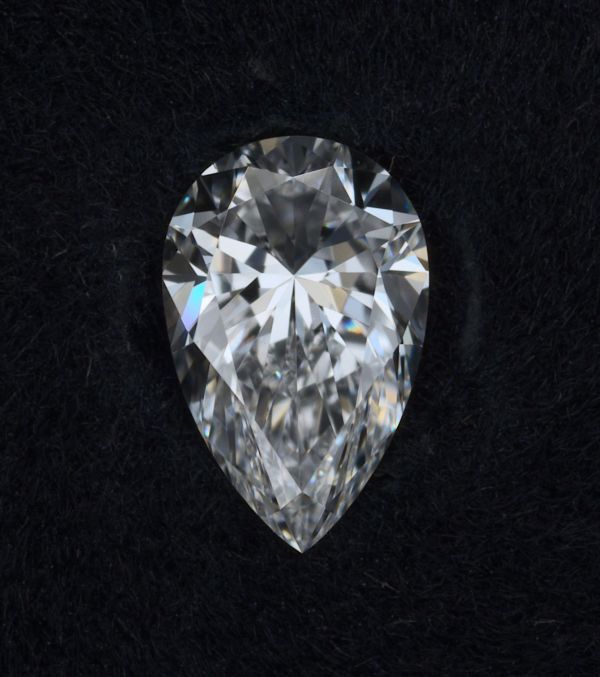 Pear Lab-Grown Diamond image