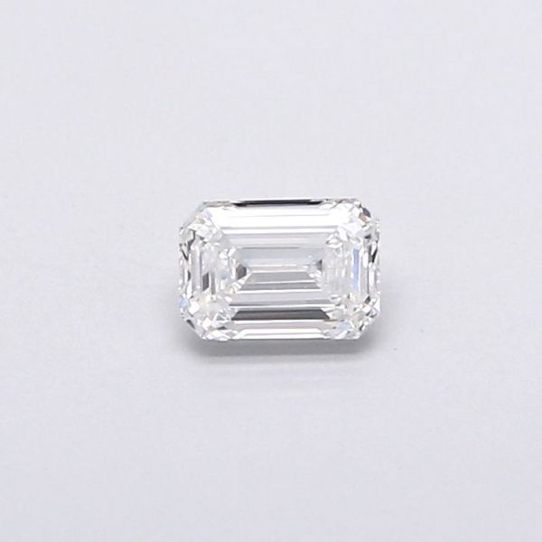 Emerald Lab-Grown Diamond image